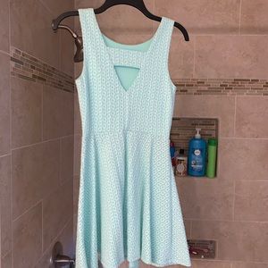 Beautiful dress perfect for any occasion